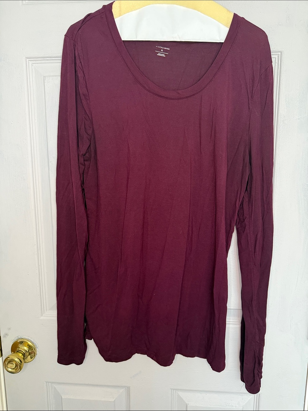 Women's Long Sleeve Scoop Neck Top - Plum